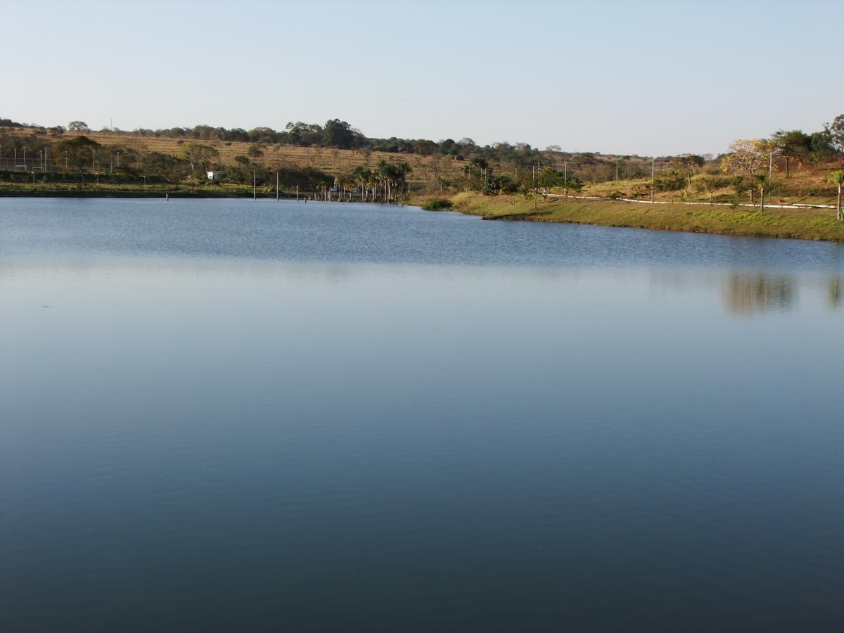 Beira Lago Palace Hotel Morrinhos  Екстер'єр фото
