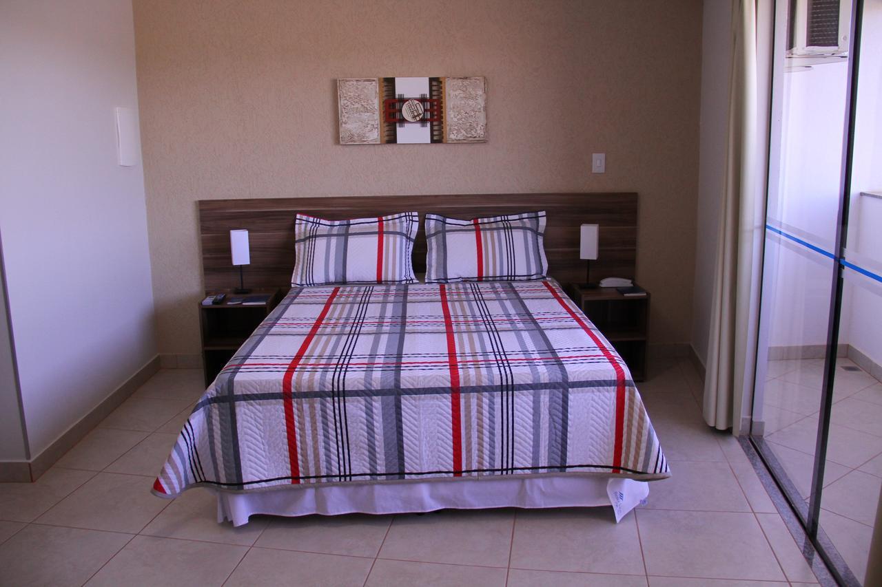 Beira Lago Palace Hotel Morrinhos  Екстер'єр фото